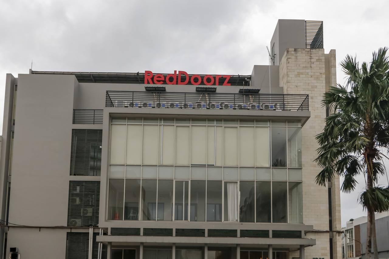 雅加达 28号房旅馆酒店 外观 照片